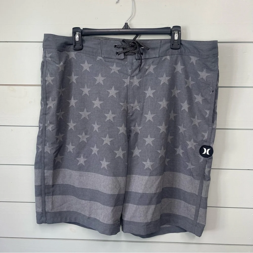 Hurley American flag‎ gray swim board shorts men's size 36